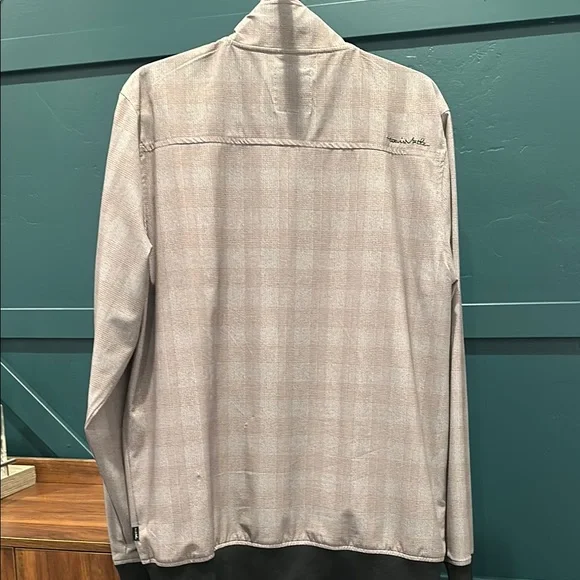 Travis Mathew Light Beige Zip-Up Jacket with Subtle Stripe - Picture 5 of 6